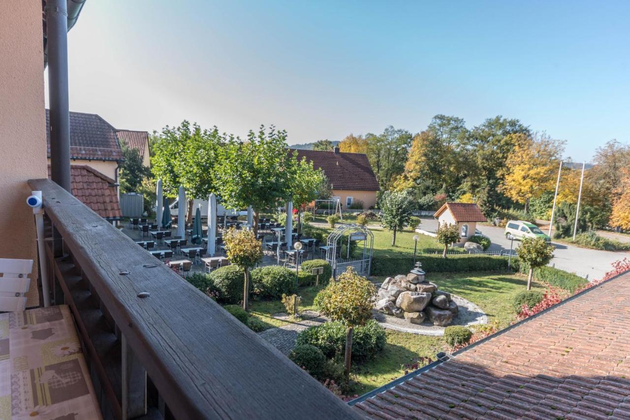 Hotel Bartholomäus Zeitlarn Exteriör bild