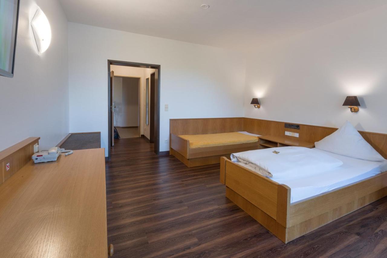 Hotel Bartholomäus Zeitlarn Exteriör bild