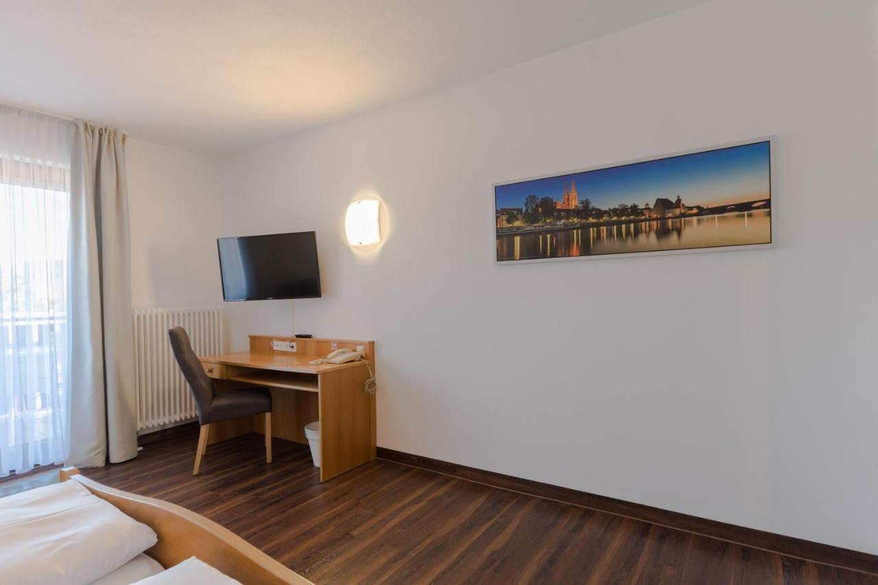 Hotel Bartholomäus Zeitlarn Exteriör bild